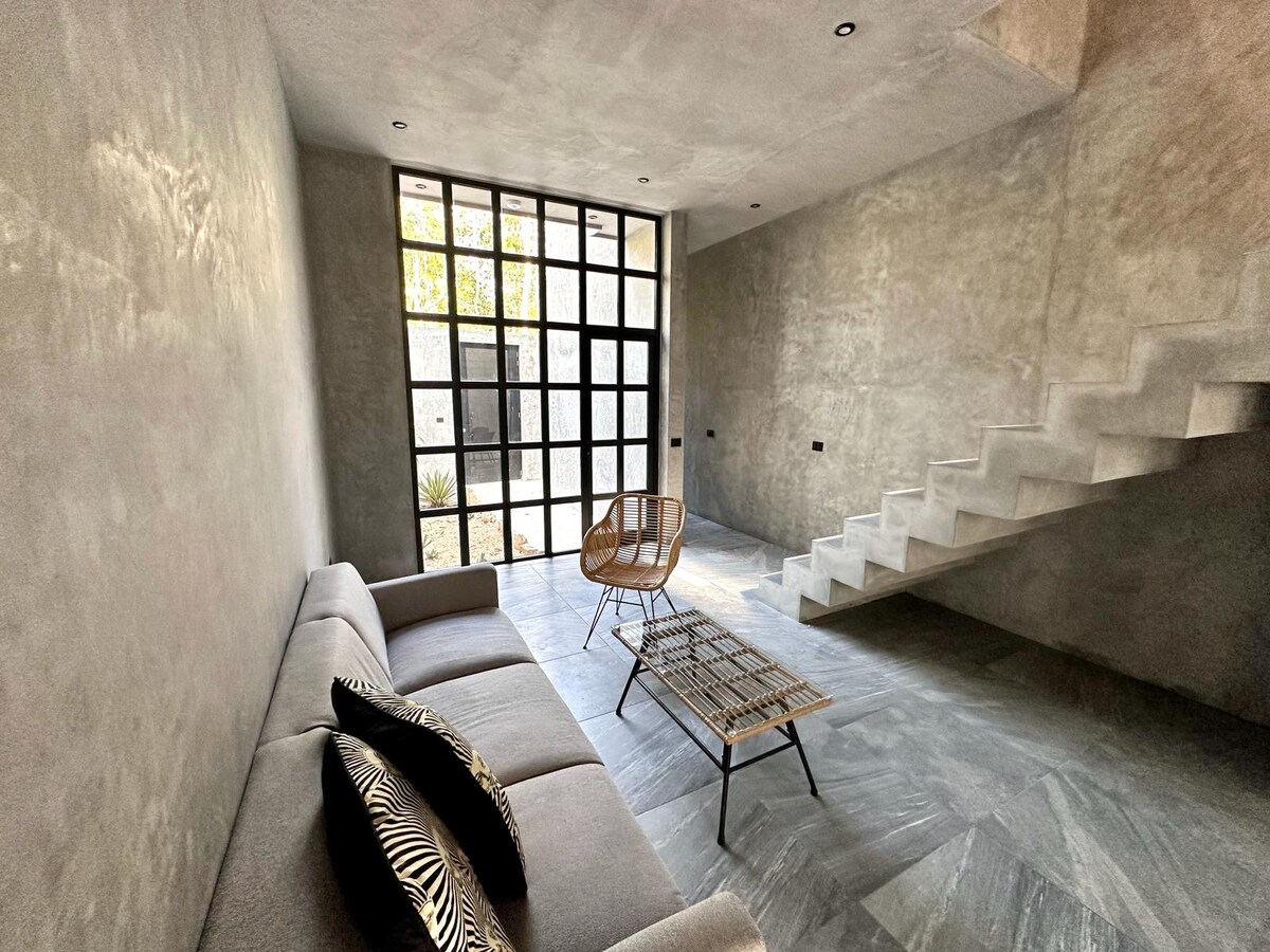 Casa Arroqueno modern jungle house with 8-guest capacity and private pool in Tulum jungle