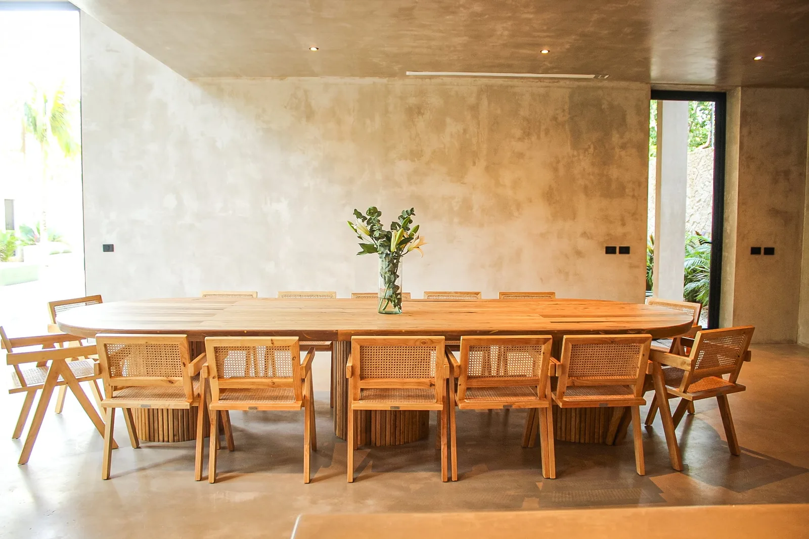 Casa Uulum master bedroom suite